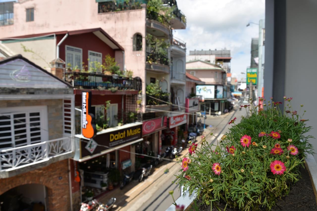 RedDoorz Amis Hotel near Da Lat Market Exterior foto